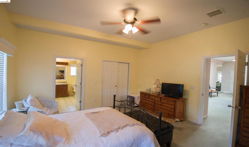18598 Vista Dr, Jamestown, CA 95327