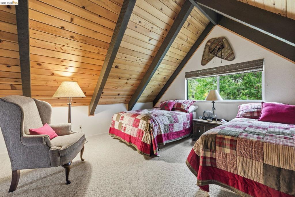 29965 Mariposa Drive, Cold Springs, CA 95335