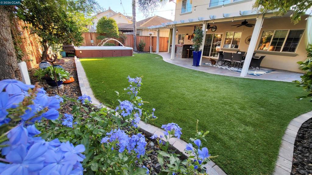 906 Scenic Ct, Brentwood (CC), CA 94513