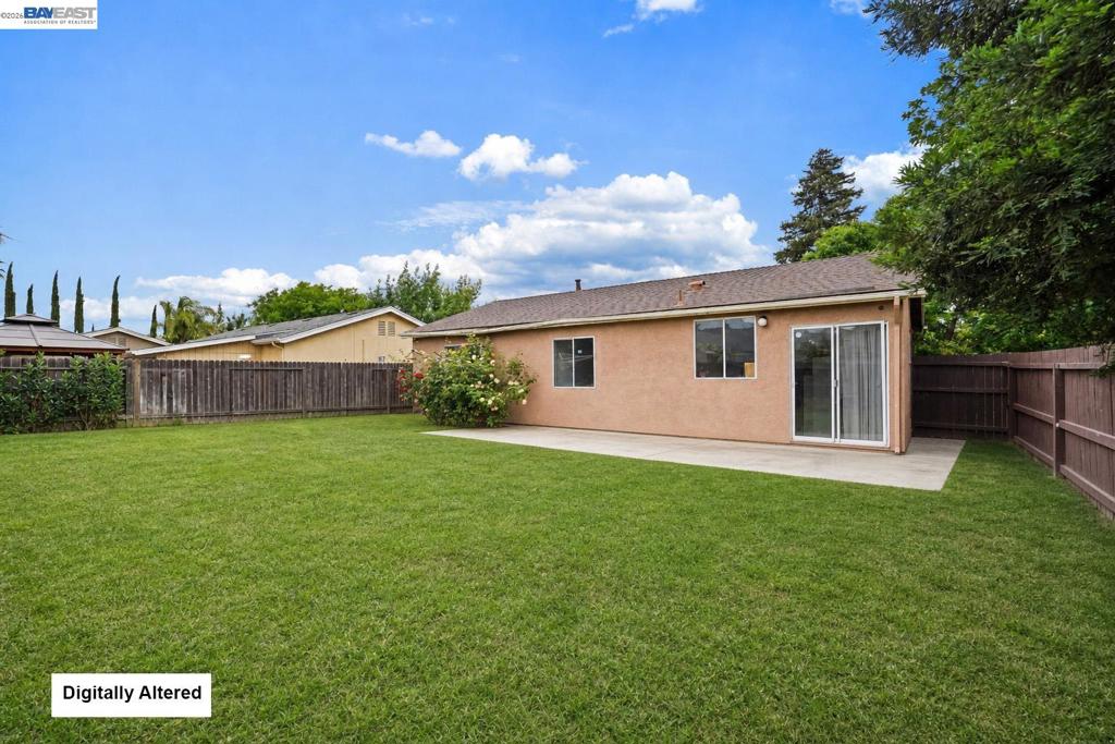 2113 Gleneagle St, Atwater, CA 95301