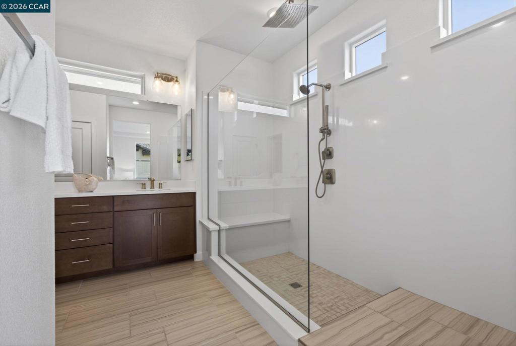 284 Bear Creek Dr, Brentwood (CC), CA 94513