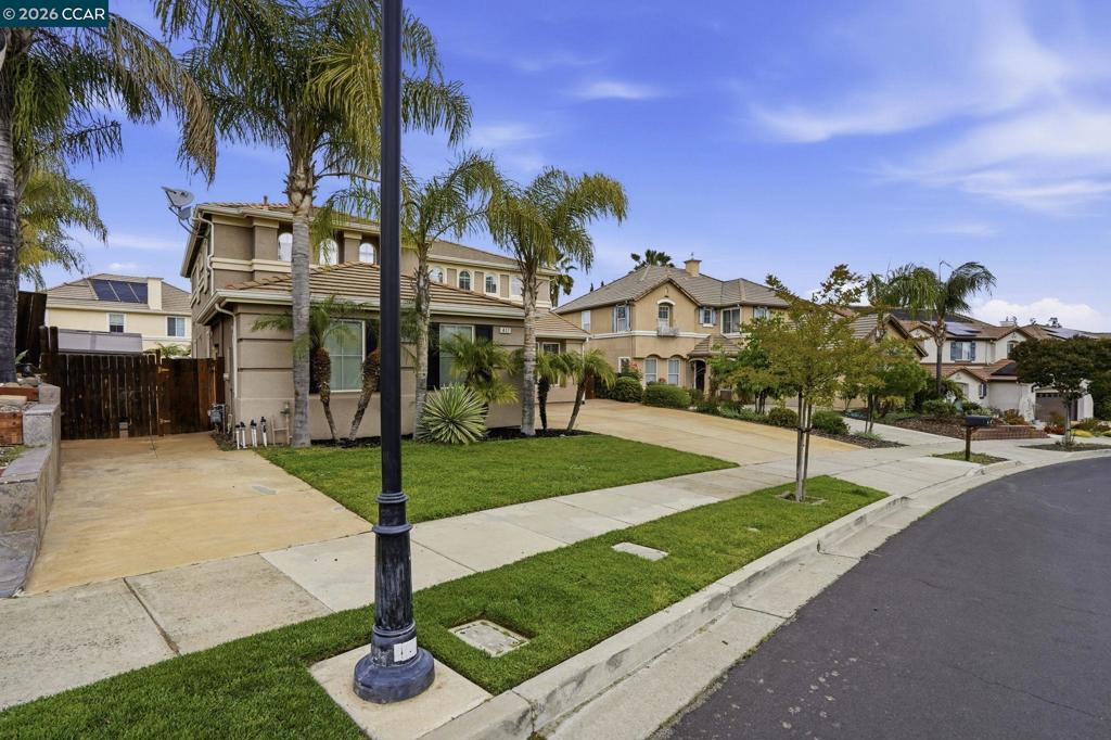 417 Bayonette Ct, Brentwood (CC), CA 94513
