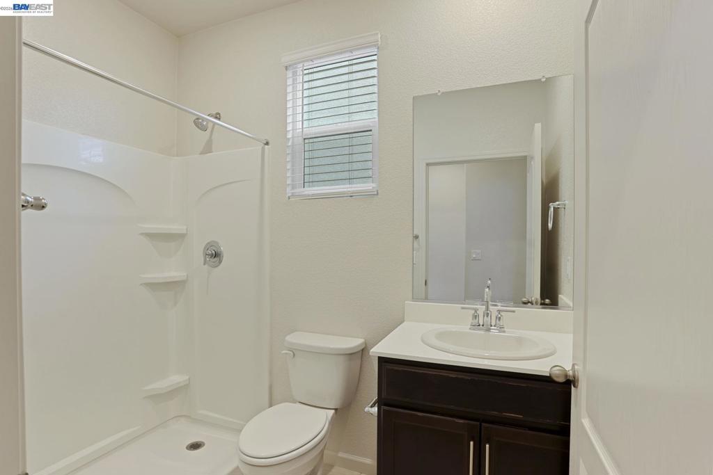 3046 Tinsley St, Manteca, CA 95337