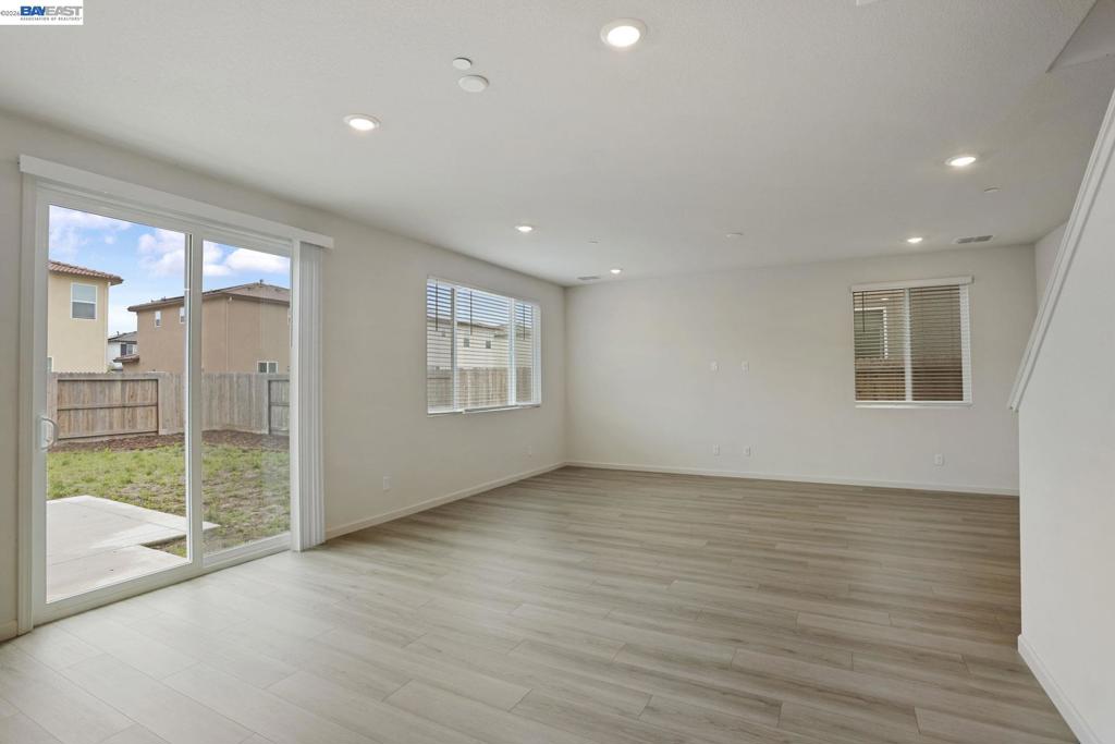 3046 Tinsley St, Manteca, CA 95337