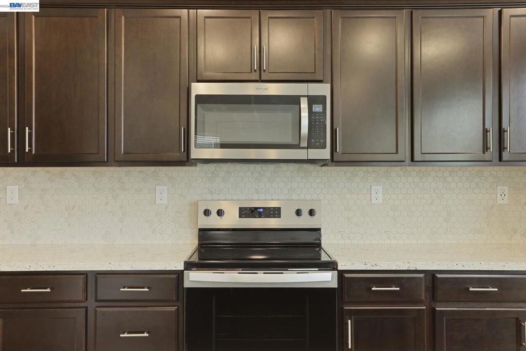 3046 Tinsley St, Manteca, CA 95337