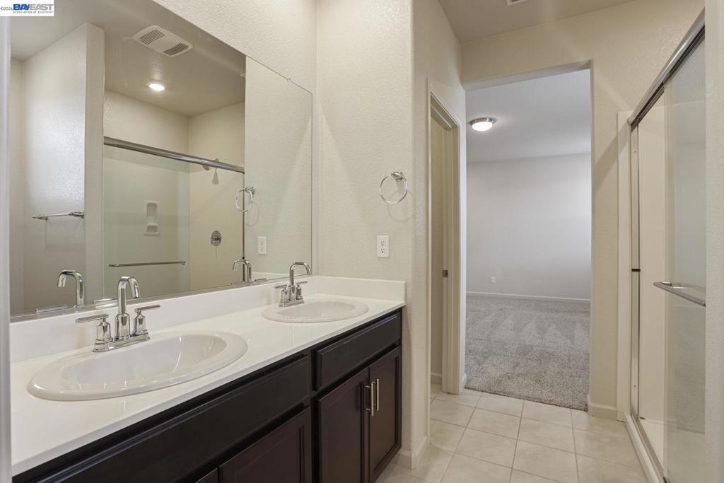 3046 Tinsley St, Manteca, CA 95337