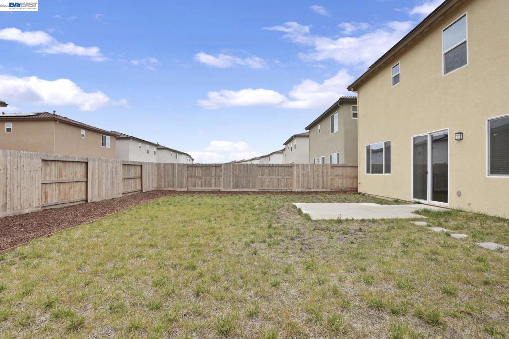3046 Tinsley St, Manteca, CA 95337