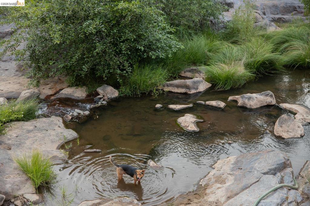 18399 Lime Kiln Rd., Sonora, CA 95370-8788