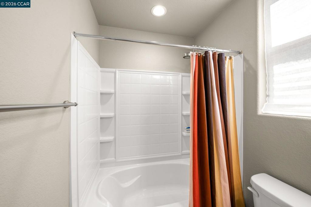 1929 Burgundy Lane, Brentwood (CC), CA 94513