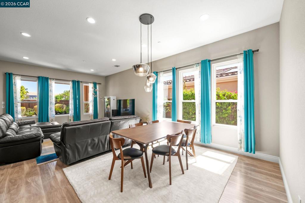 1929 Burgundy Lane, Brentwood (CC), CA 94513
