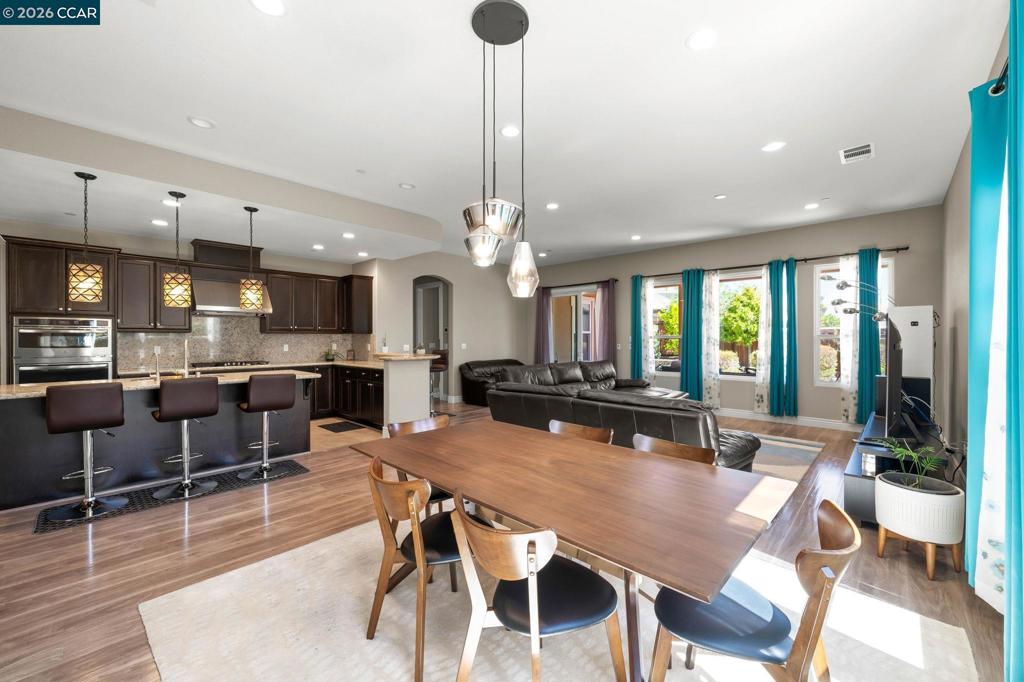 1929 Burgundy Lane, Brentwood (CC), CA 94513