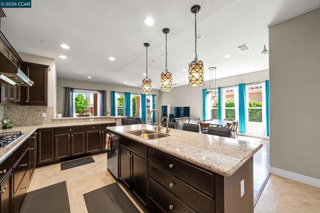 1929 Burgundy Lane, Brentwood (CC), CA 94513
