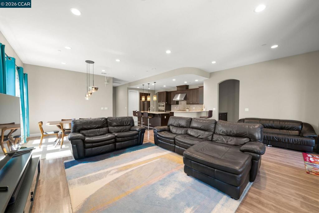 1929 Burgundy Lane, Brentwood (CC), CA 94513