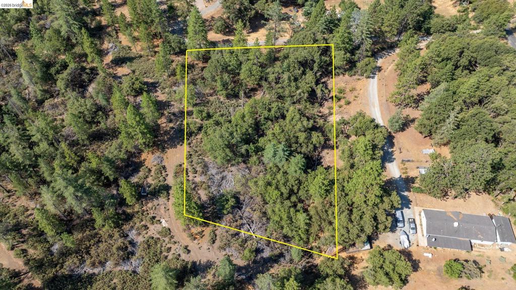 18465 Harper Road, Groveland, CA 95321