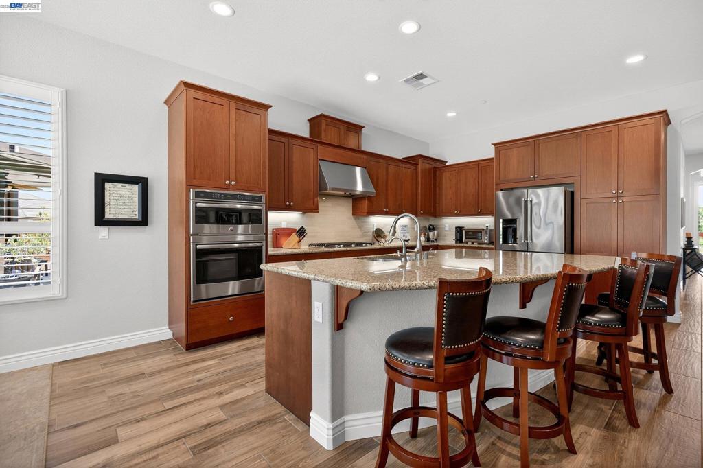 2105 RIOJA WAY, Brentwood (CC), CA 94513