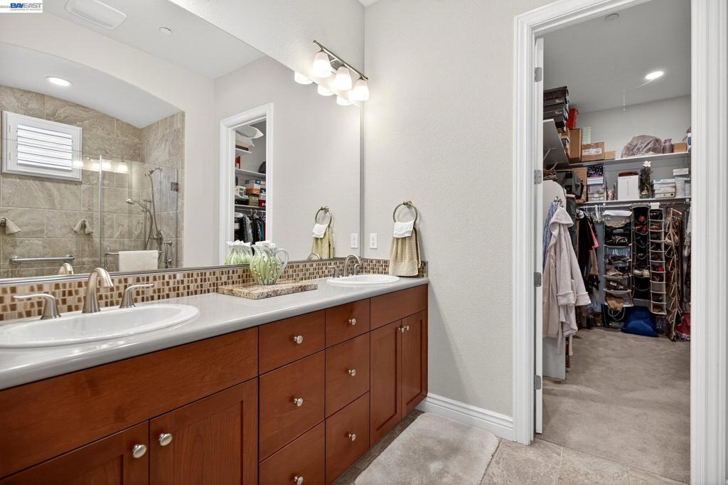 2105 RIOJA WAY, Brentwood (CC), CA 94513