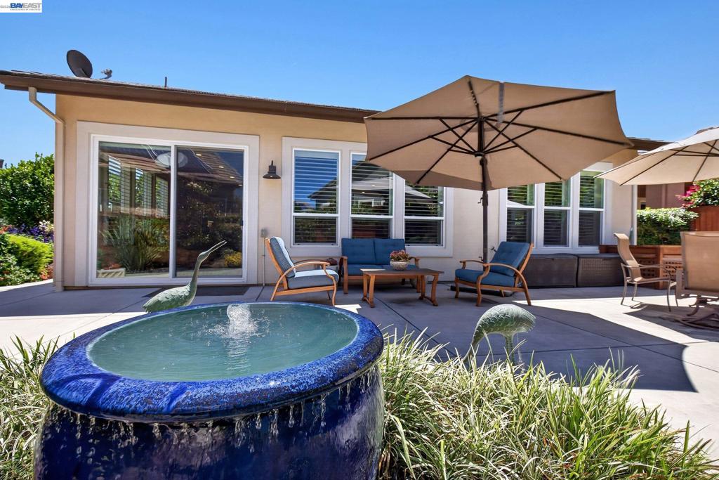 2105 RIOJA WAY, Brentwood (CC), CA 94513