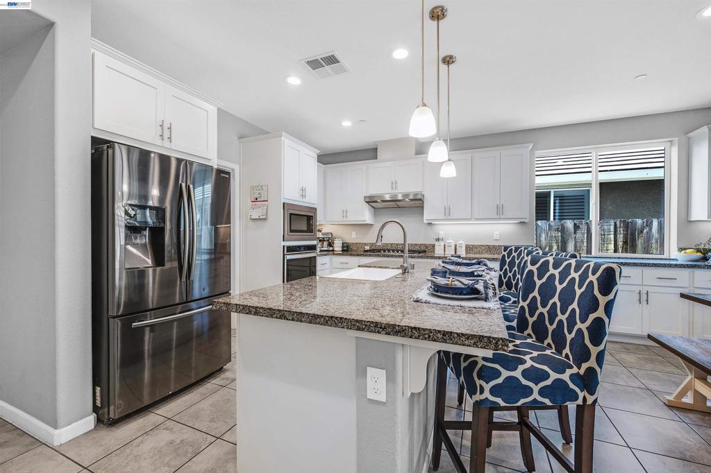 1589 Friendly Street, Manteca, CA 95337
