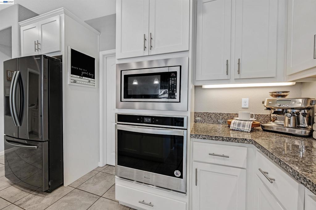 1589 Friendly Street, Manteca, CA 95337