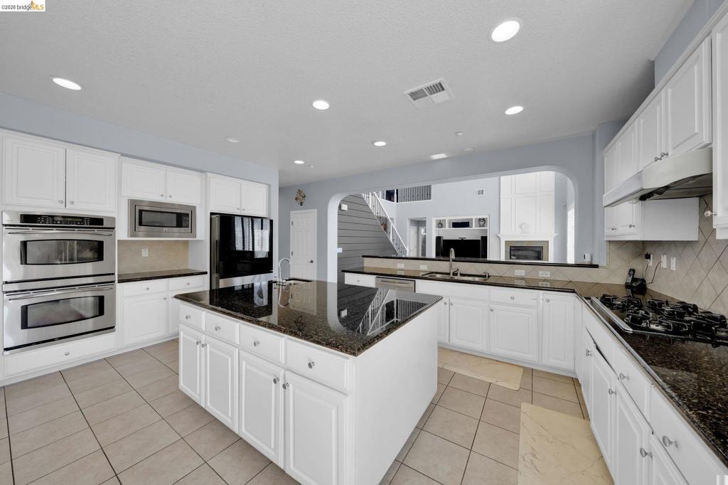1858 Alexander Way, Brentwood (CC), CA 94513