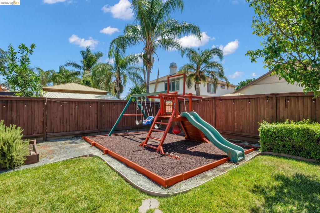 1858 Alexander Way, Brentwood (CC), CA 94513