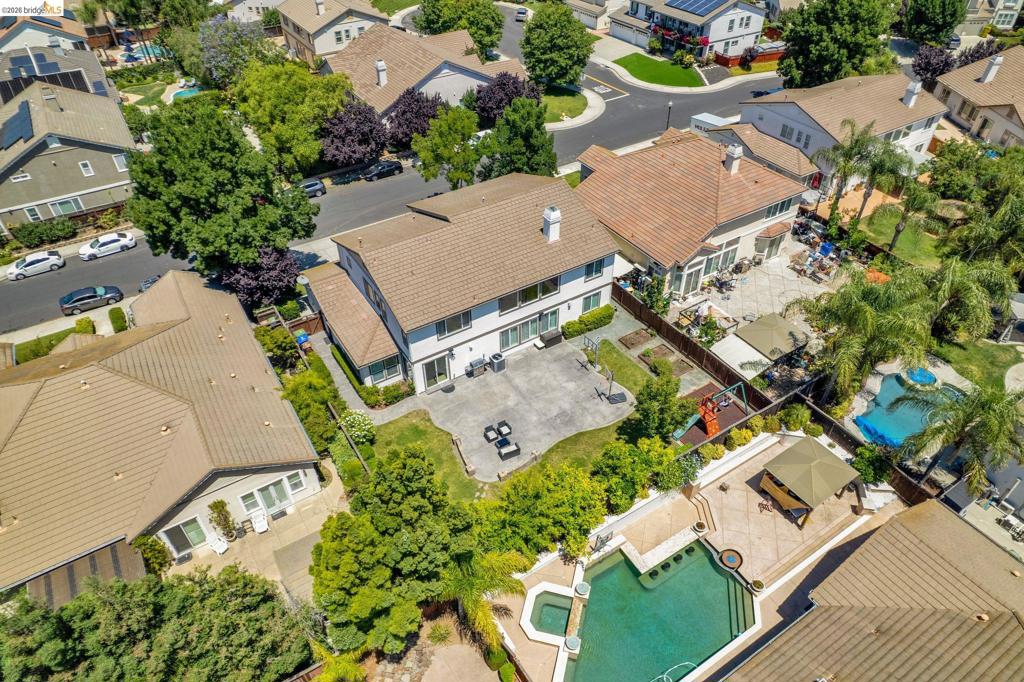 1858 Alexander Way, Brentwood (CC), CA 94513