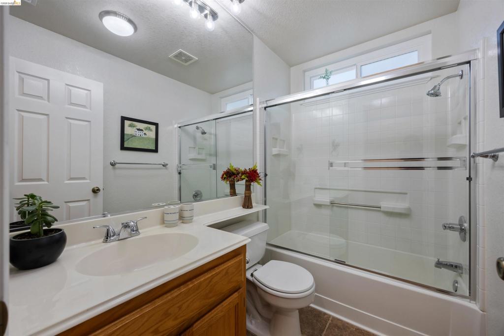 1821 Bumgardner Court, Modesto, CA 95355