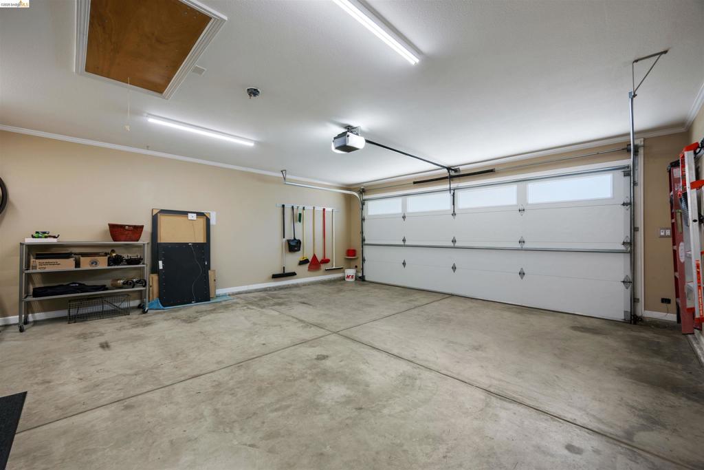 1821 Bumgardner Court, Modesto, CA 95355