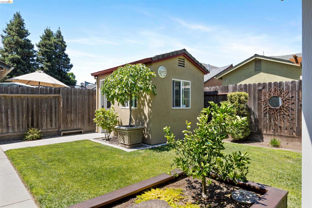 1821 Bumgardner Court, Modesto, CA 95355