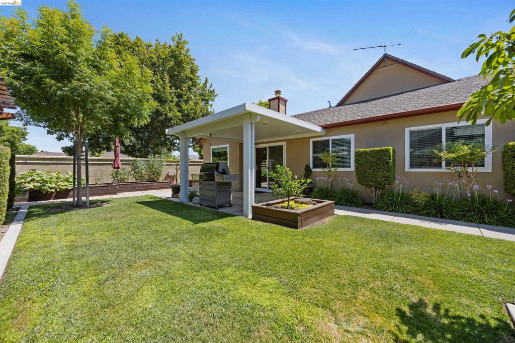 1821 Bumgardner Court, Modesto, CA 95355