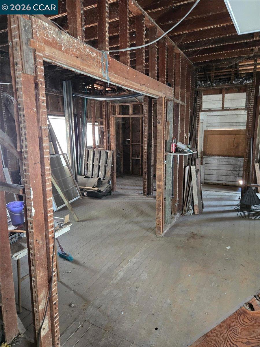 161 S 3Rd Ave, Oakdale, CA 95361