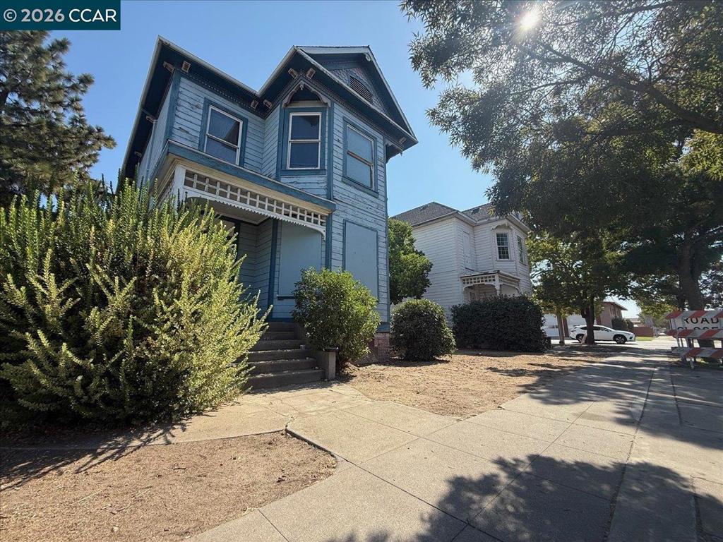 161 S 3Rd Ave, Oakdale, CA 95361
