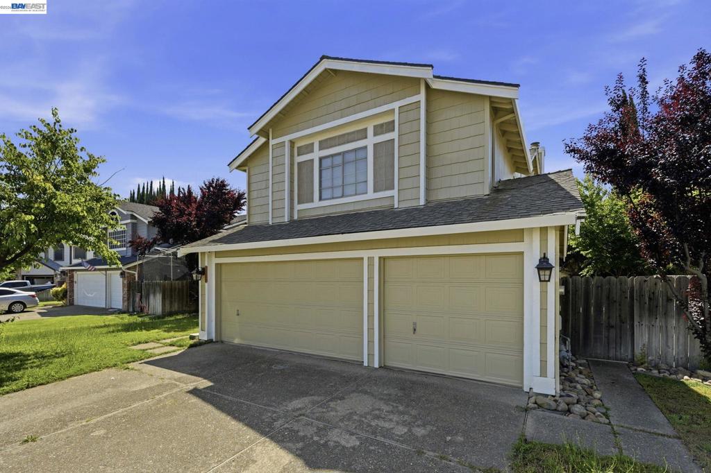 1137 Hidden Meadow Pl, Manteca, CA 95337
