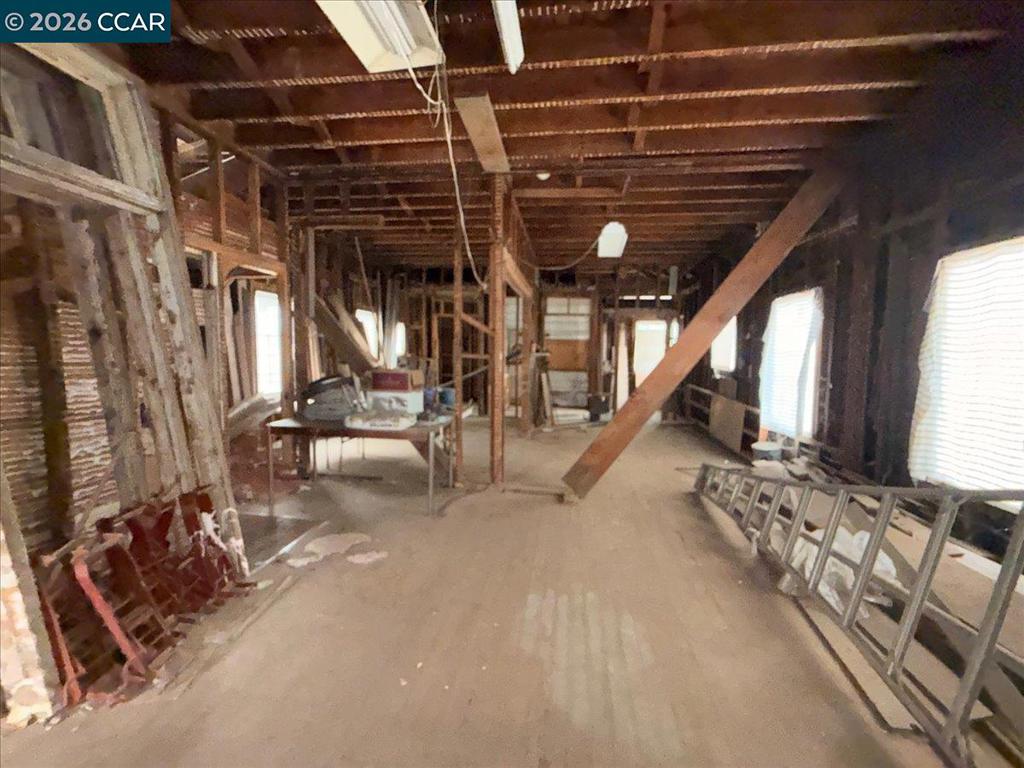 151 S 3Rd Ave, Oakdale, CA 95361