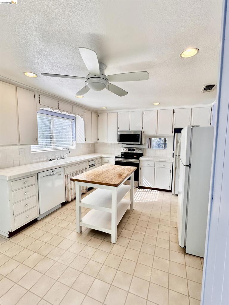 15378 Poco Calle Dr., Sonora, CA 95370