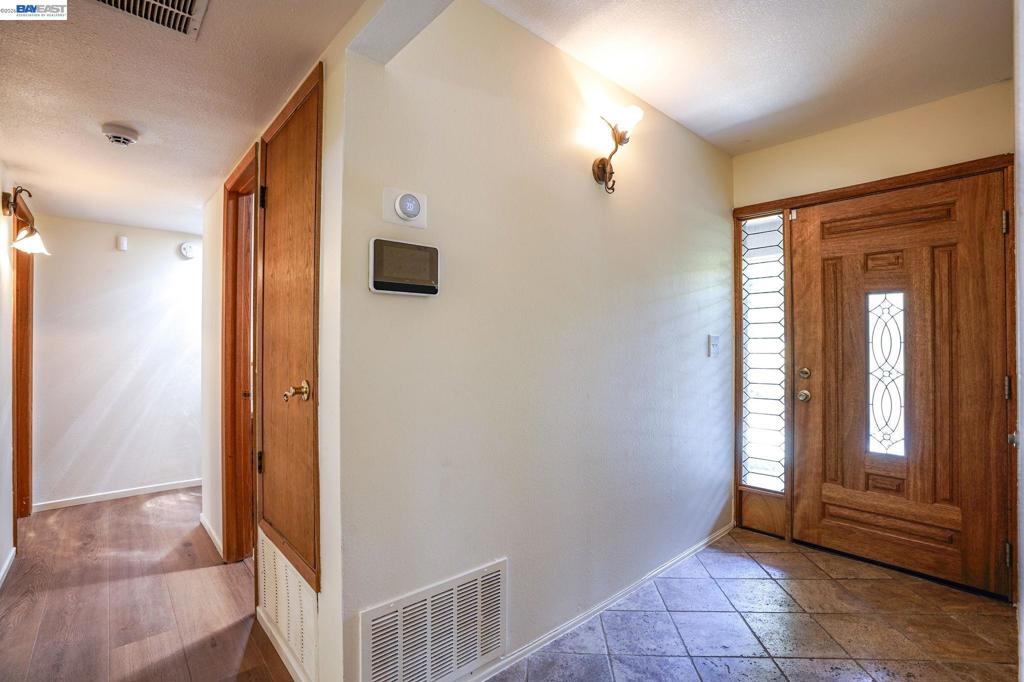 4020 W Judy Ave, Visalia, CA 93277