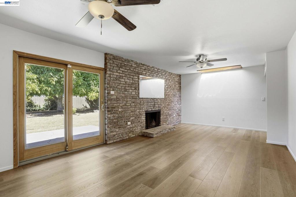 4020 W Judy Ave, Visalia, CA 93277