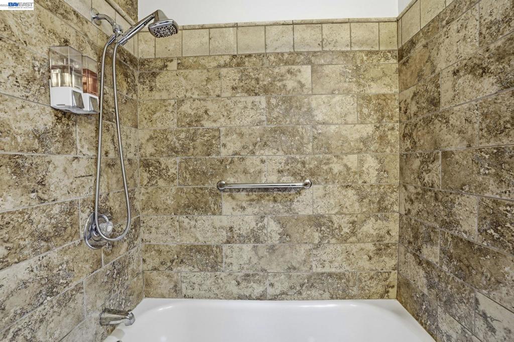 4020 W Judy Ave, Visalia, CA 93277