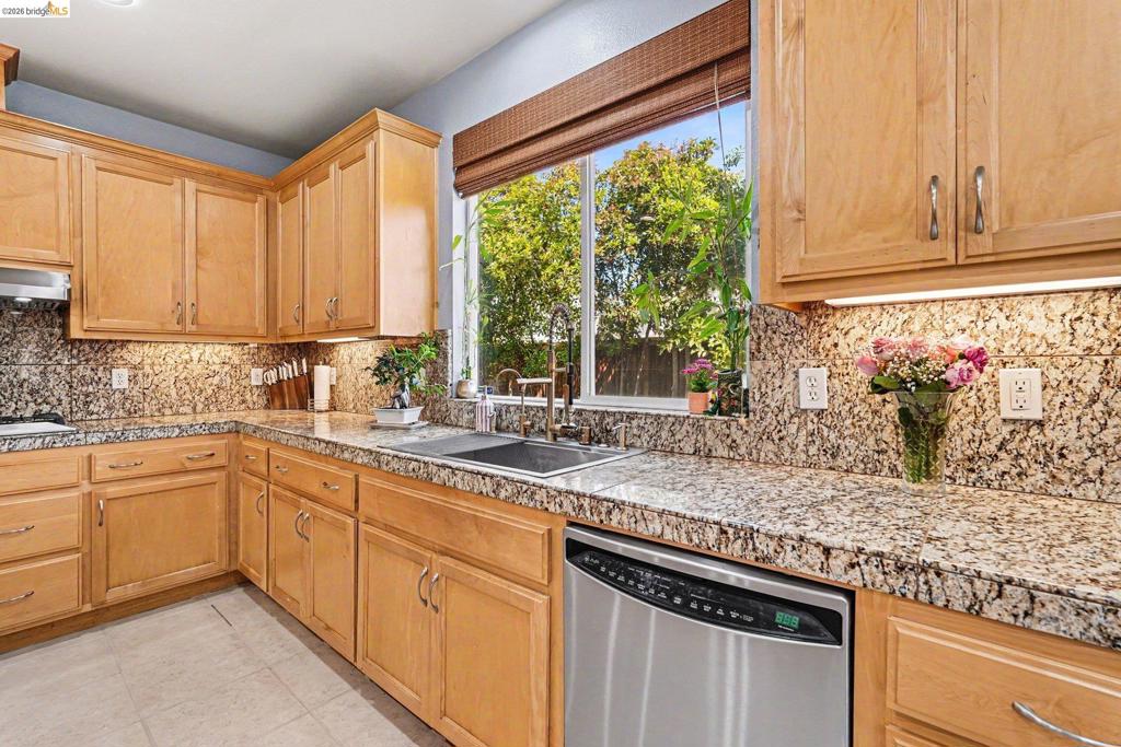 1637 Lillian St, Brentwood (CC), CA 94513