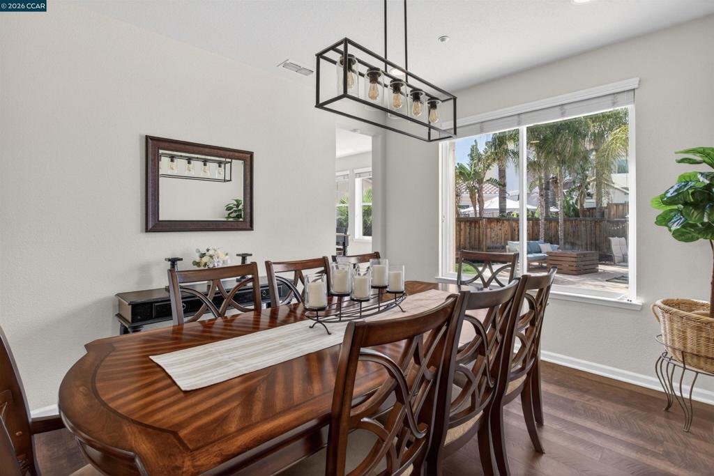 858 Lindrick Ct, Brentwood (CC), CA 94513