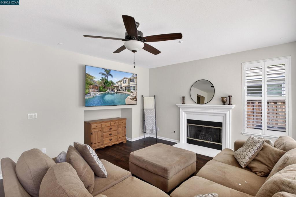 858 Lindrick Ct, Brentwood (CC), CA 94513