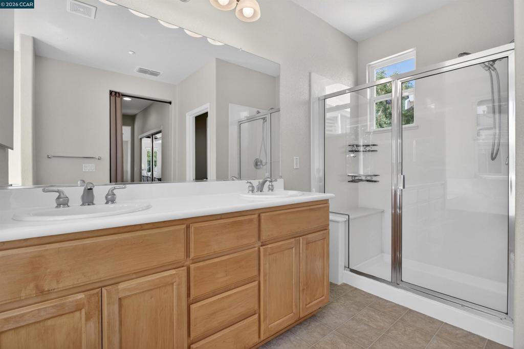 858 Lindrick Ct, Brentwood (CC), CA 94513
