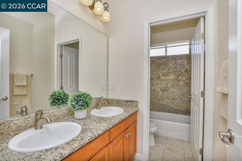 2004 Mint Dr, Brentwood (CC), CA 94513