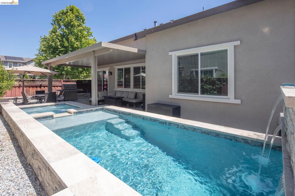 379 Savannah Way, Brentwood (CC), CA 94513