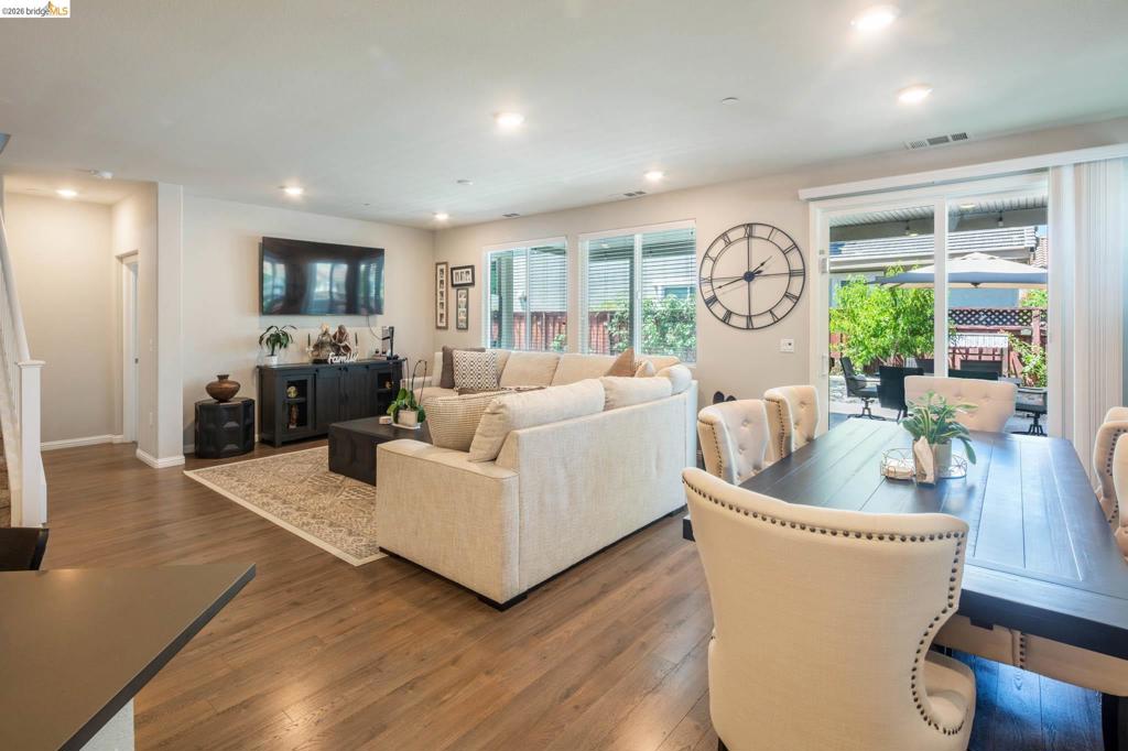 379 Savannah Way, Brentwood (CC), CA 94513