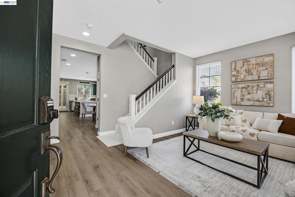 454 Silverwood St, Brentwood (CC), CA 94513