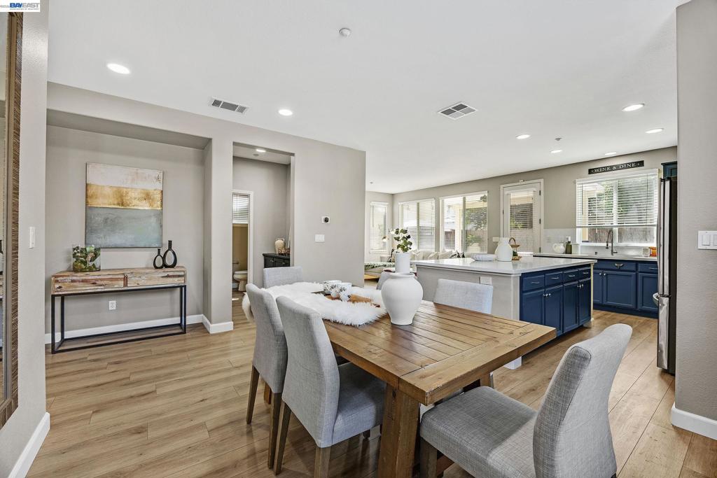 454 Silverwood St, Brentwood (CC), CA 94513