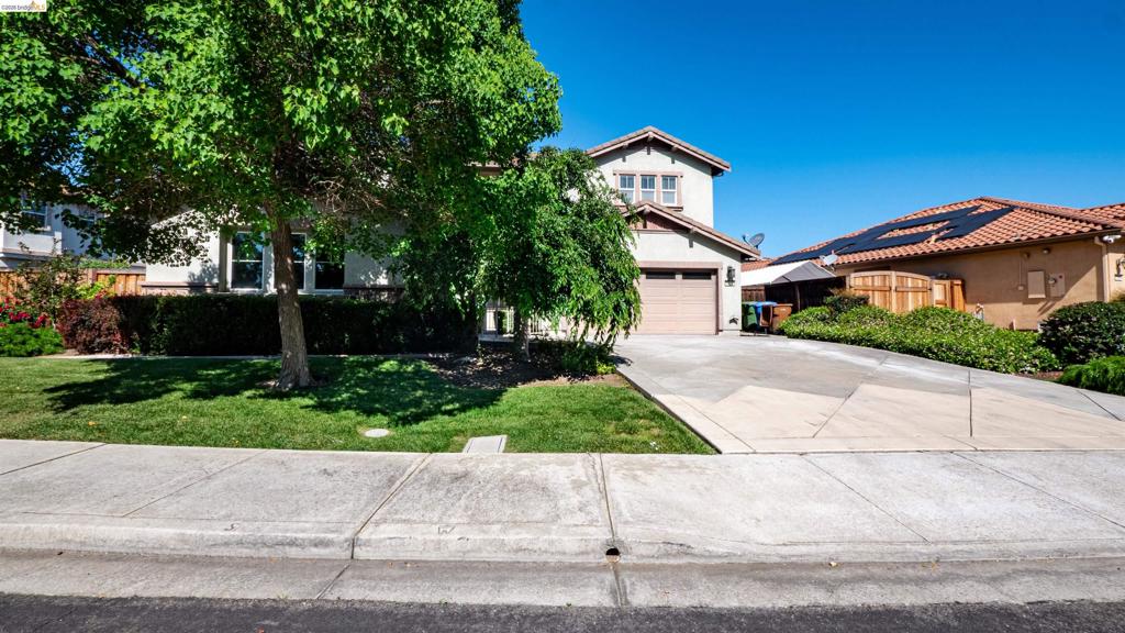 2012 Mint Dr, Brentwood (CC), CA 94513