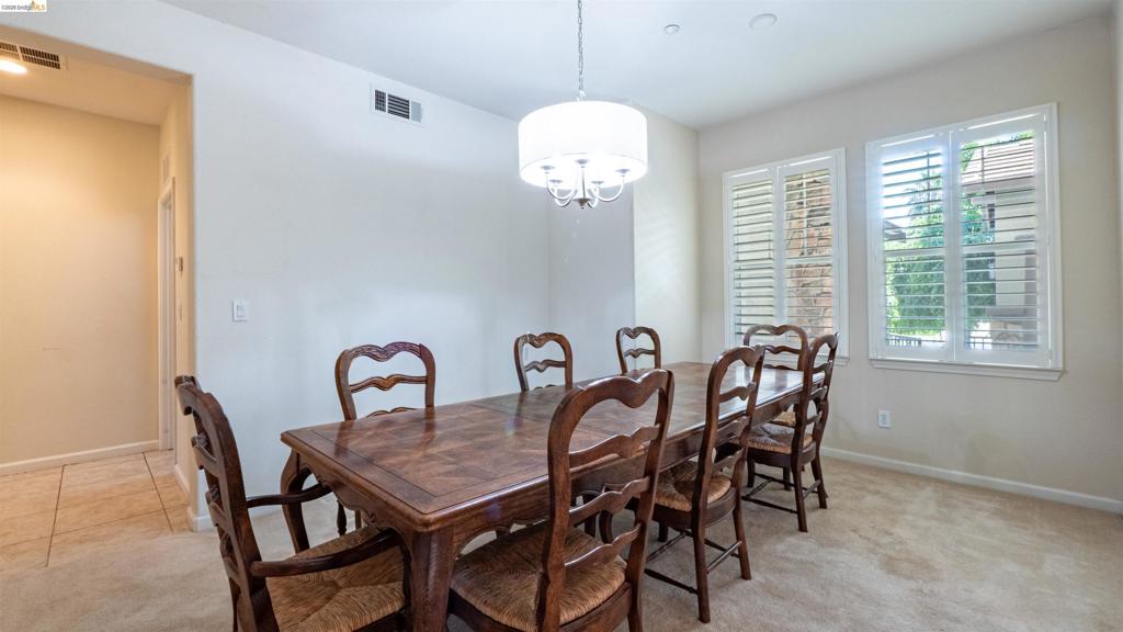 2012 Mint Dr, Brentwood (CC), CA 94513