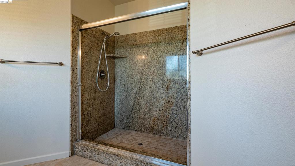 2012 Mint Dr, Brentwood (CC), CA 94513